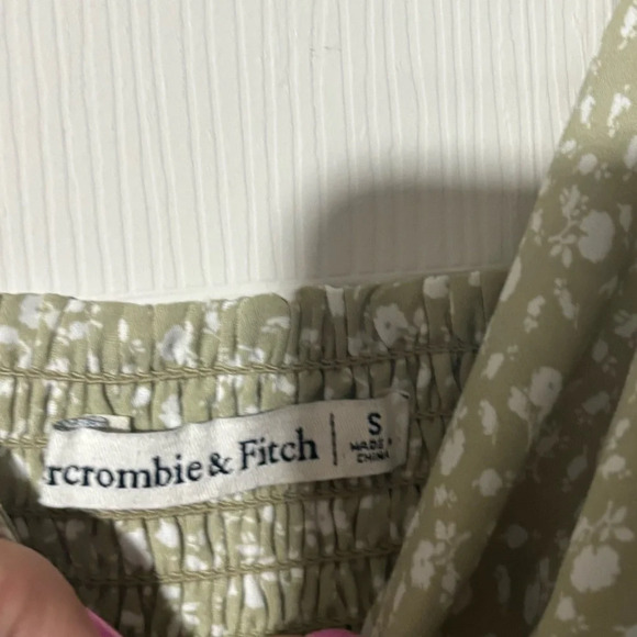 Abercrombie & Fitch White and Green Tie Front Camisole - Picture 4 of 4